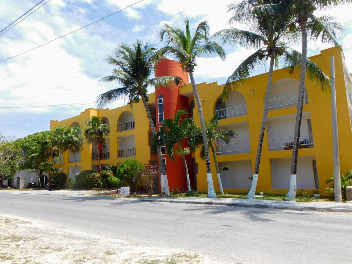 Hotel Ma Elena Isla Mujeres Exterior photo