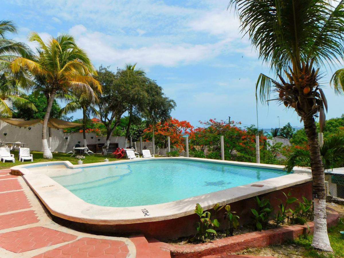 Hotel Ma Elena Isla Mujeres Exterior photo