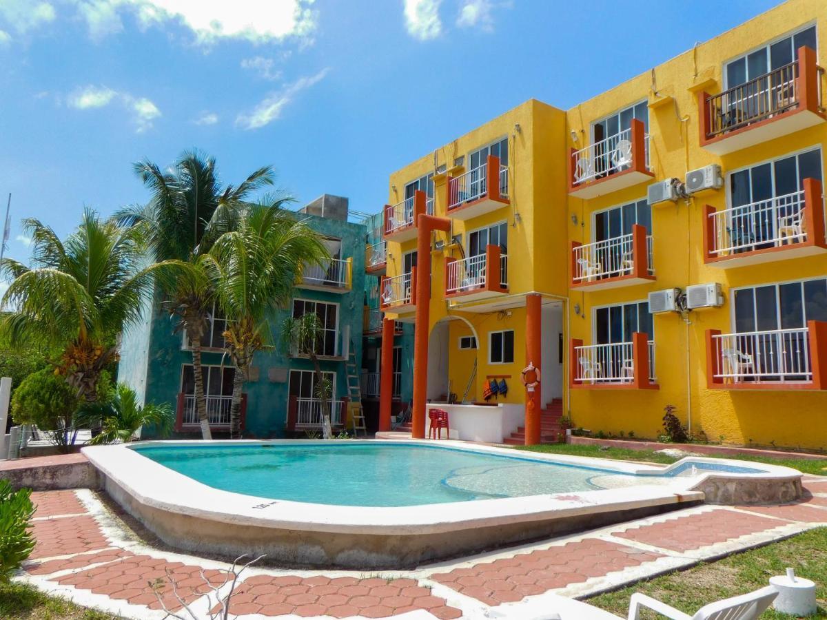 Hotel Ma Elena Isla Mujeres Exterior photo